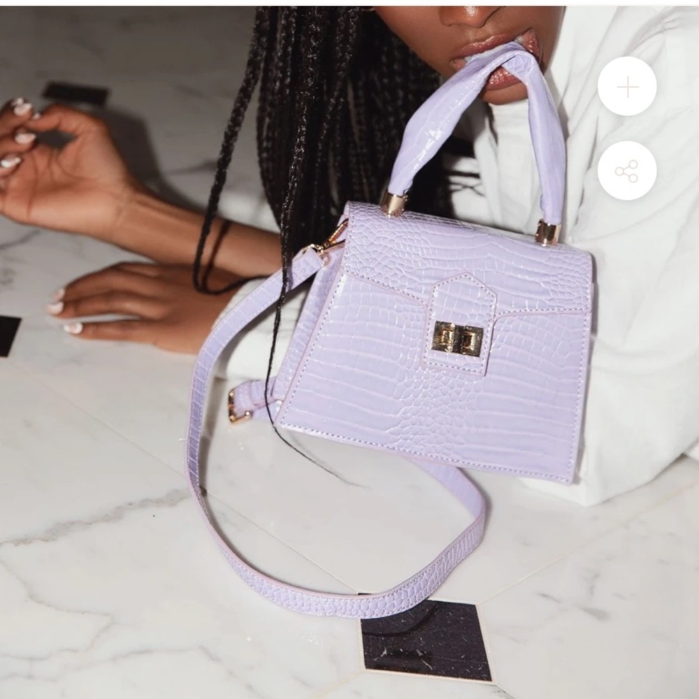 lavender LaVoute purse